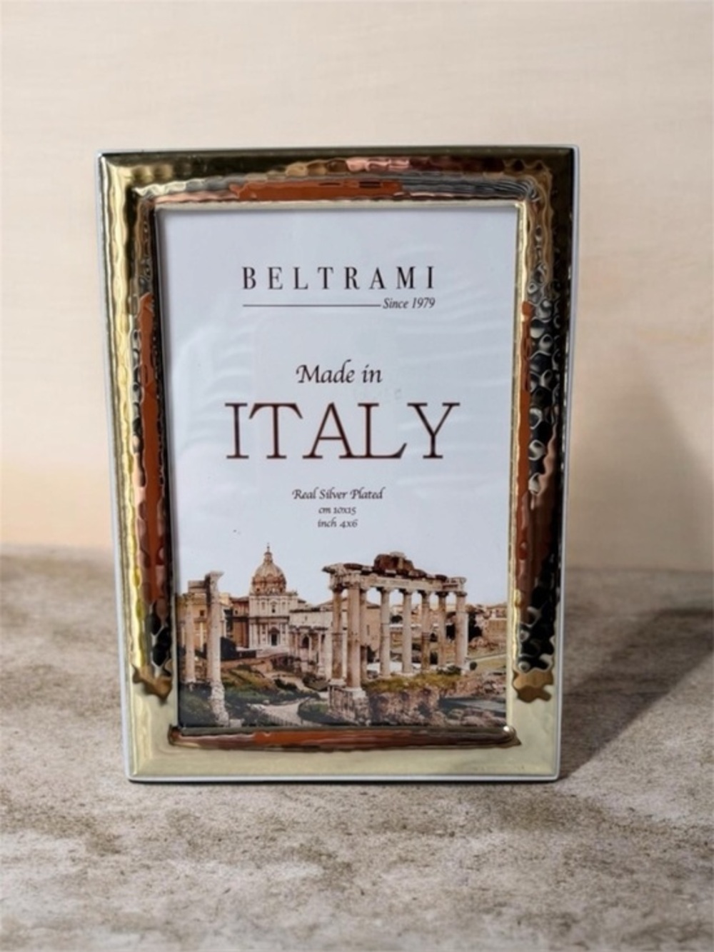 Gold Hammered Picture Frame - Gold,wood. Made in Italy 4”x6” photo